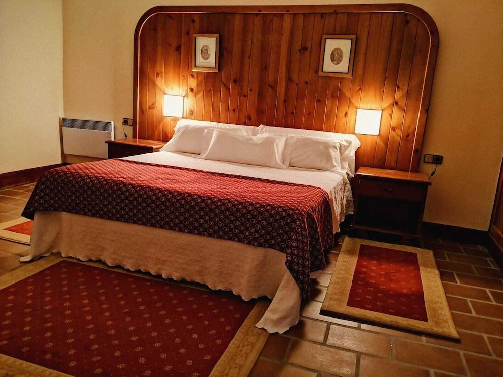 Pazo Revel Hotel & Resort Понтеведра Экстерьер фото